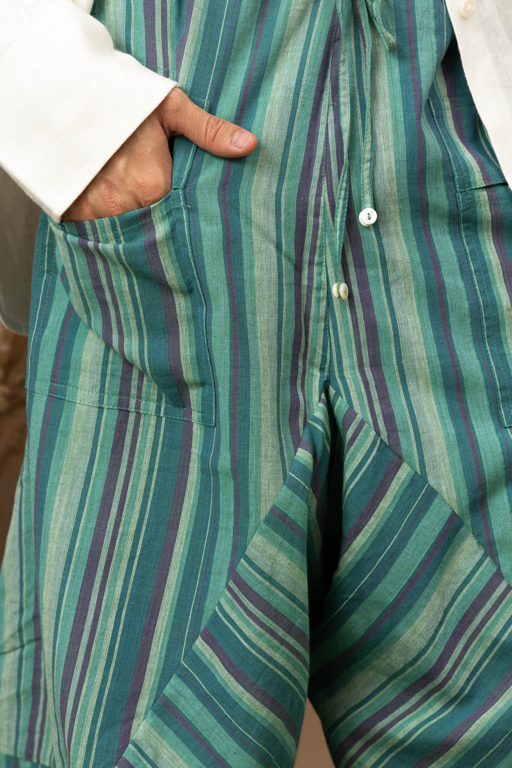 Lehar - Teal Strip