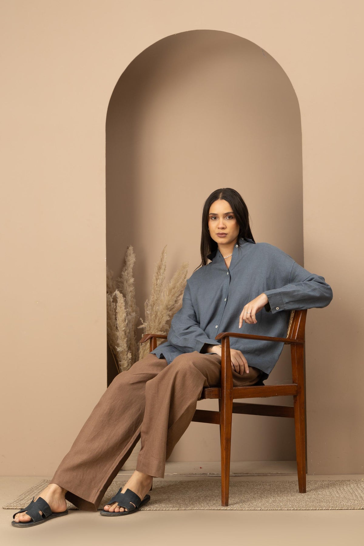 The Keep Close Shirt - Slate Blue