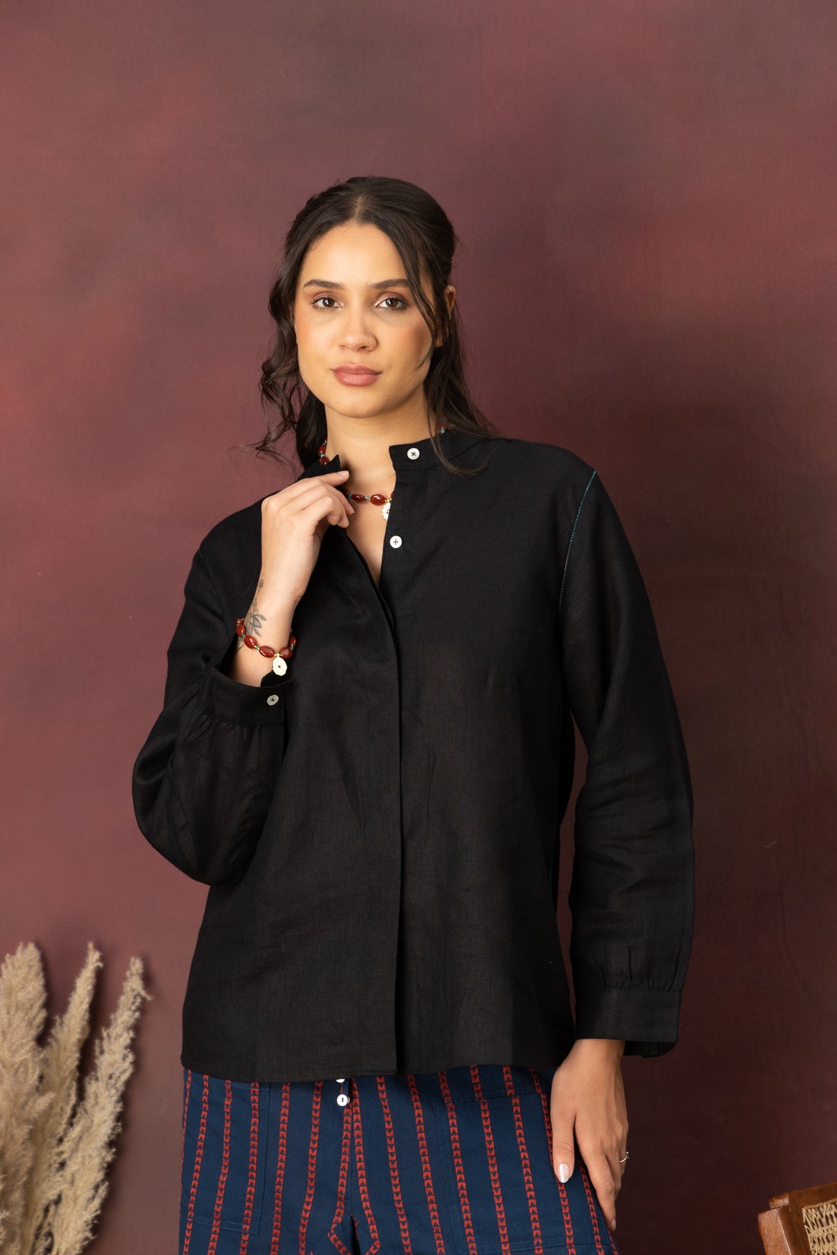 The Jali Shirt - Midnight Black