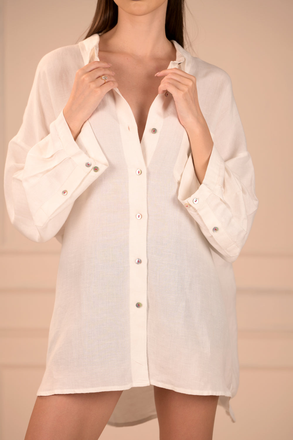 Linen Freestyle Shirt with Elephant Embroidery