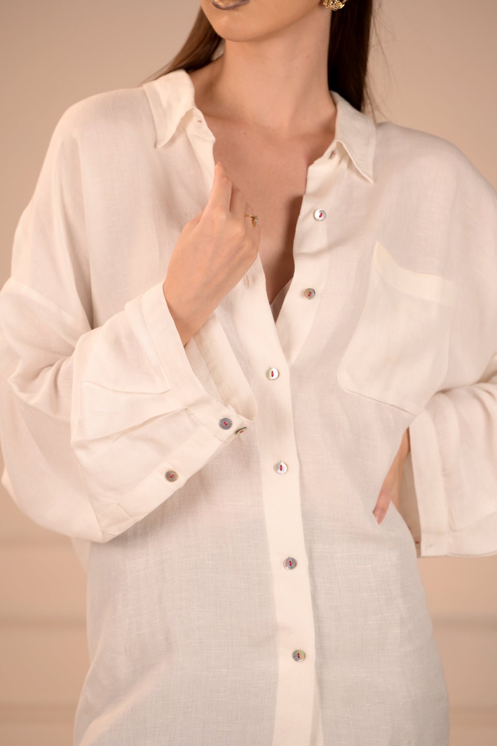 Linen Freestyle Shirt with Elephant Embroidery