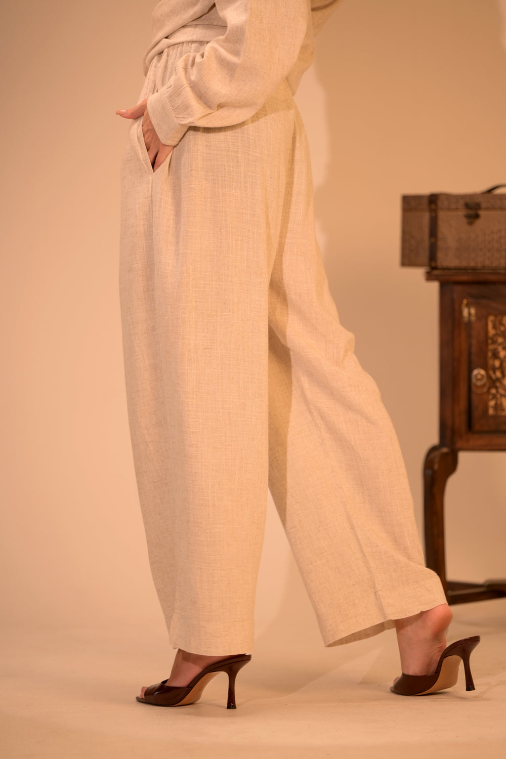 Adjustable Waist Linen Cotton Trousers (Unisex)